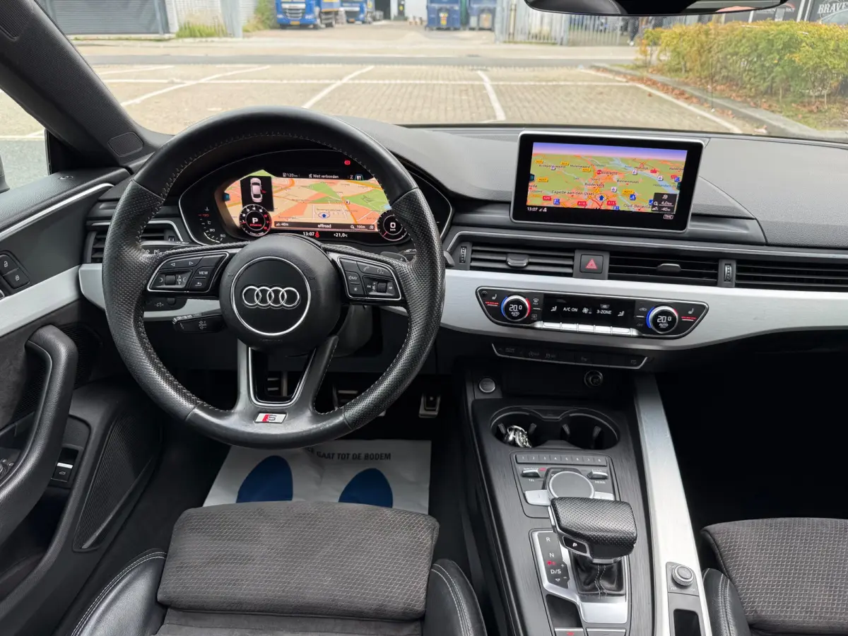 2.0 TFSI S-Line LMV19/LEER/NAVI/VIRTU/PANO