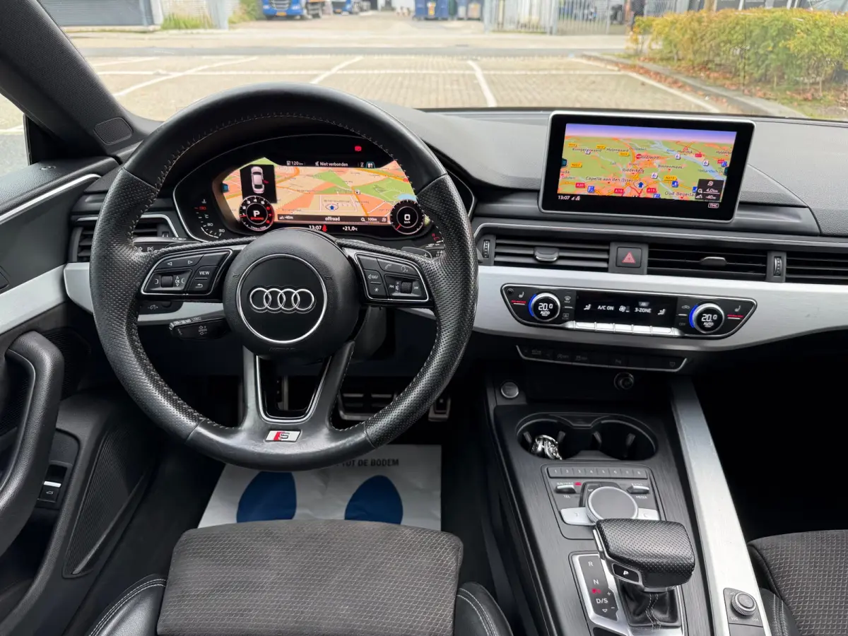 2.0 TFSI S-Line LMV19/LEER/NAVI/VIRTU/PANO
