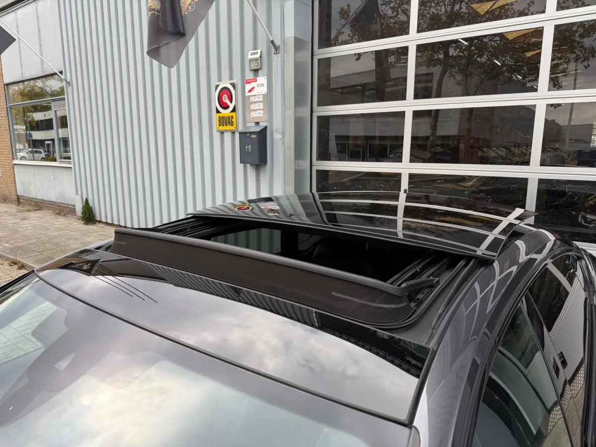 2.0 TFSI S-Line LMV19/LEER/NAVI/VIRTU/PANO