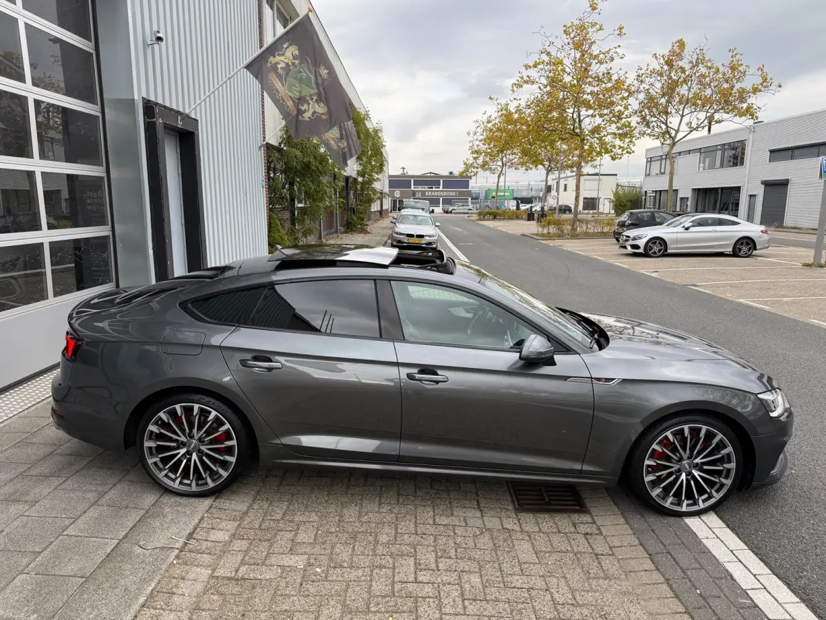 2.0 TFSI S-Line LMV19/LEER/NAVI/VIRTU/PANO