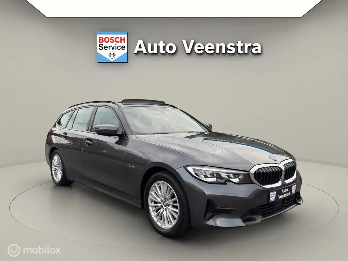 320e High Executive|PANO|TREKH|PHEV|ADAP