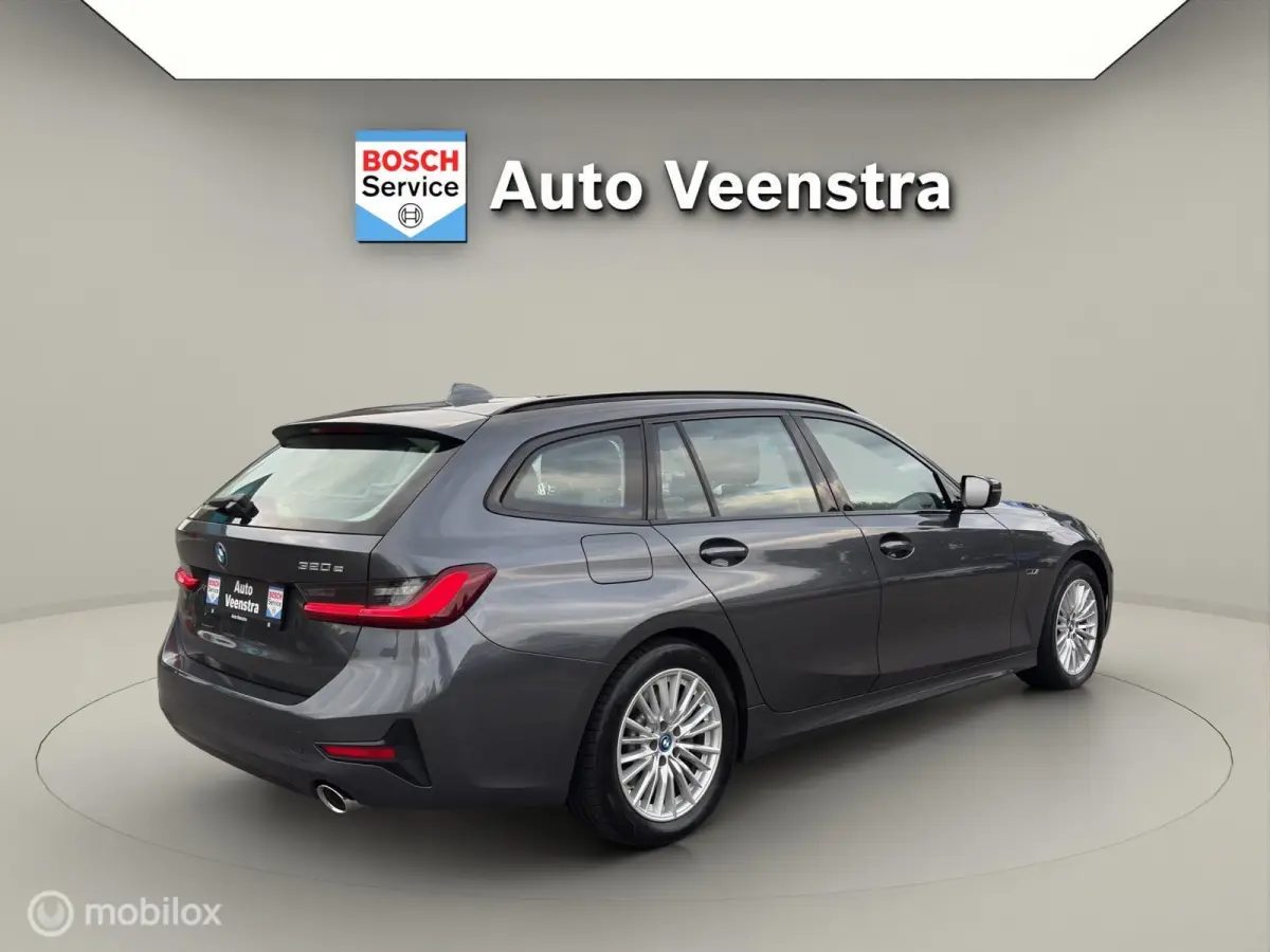 320e High Executive|PANO|TREKH|PHEV|ADAP