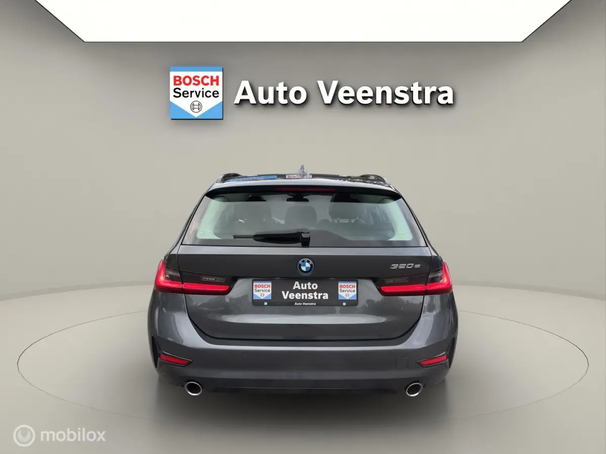 320e High Executive|PANO|TREKH|PHEV|ADAP