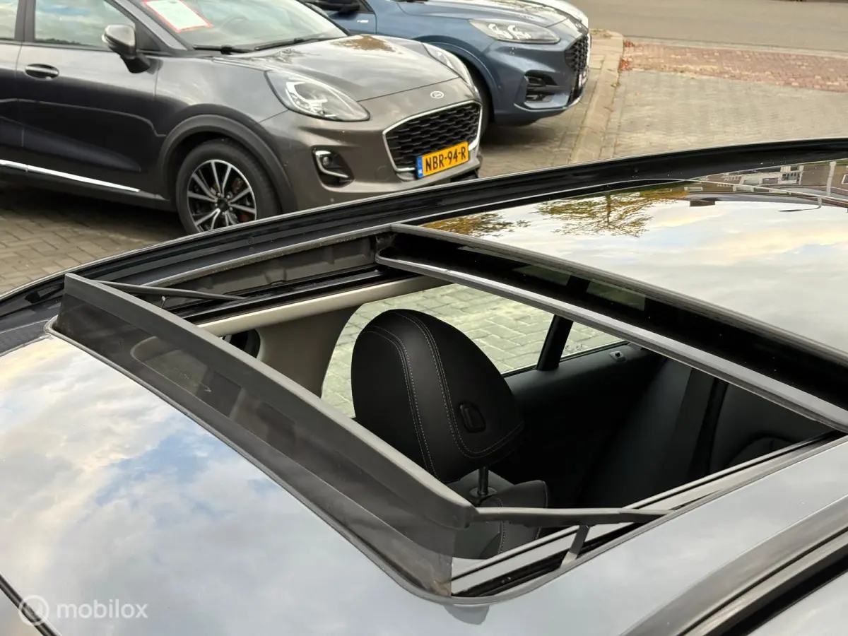 320e High Executive|PANO|TREKH|PHEV|ADAP