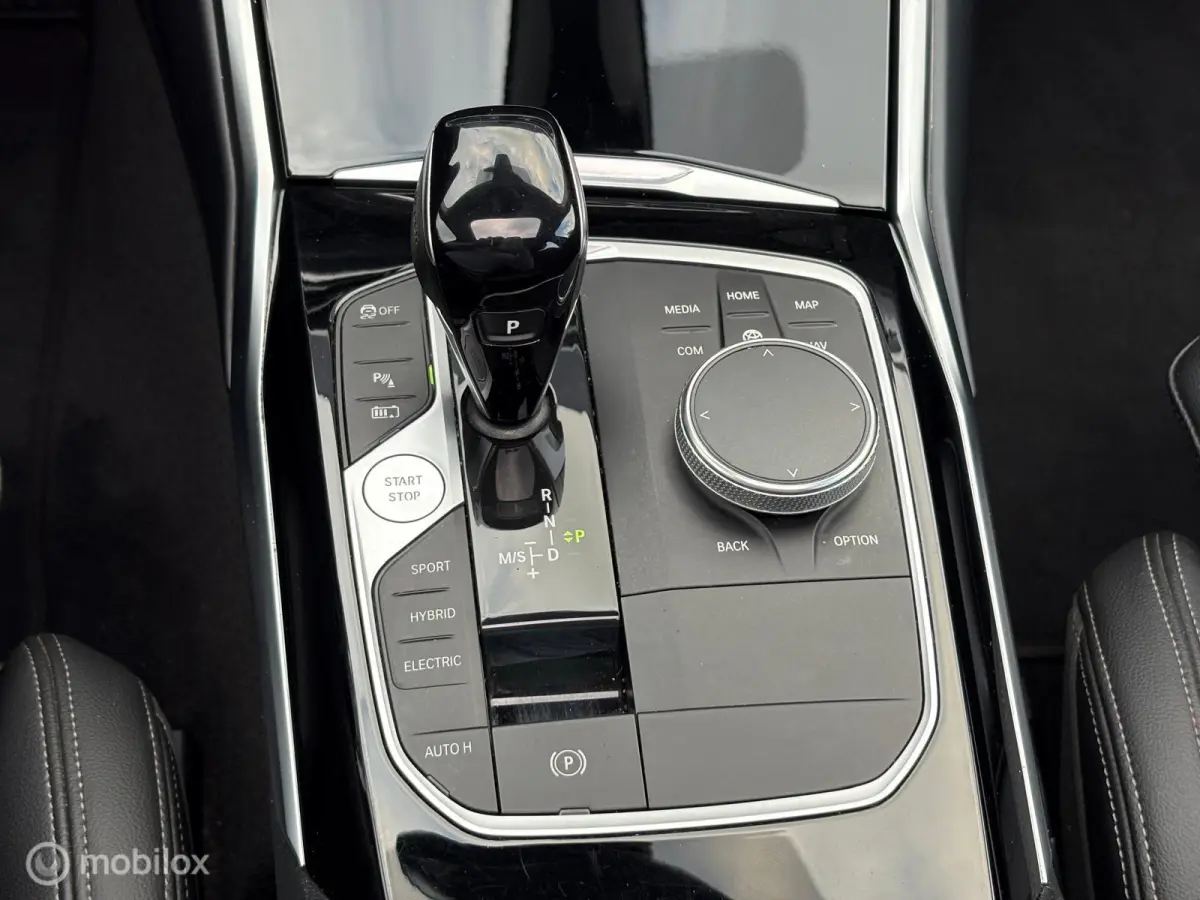 320e High Executive|PANO|TREKH|PHEV|ADAP