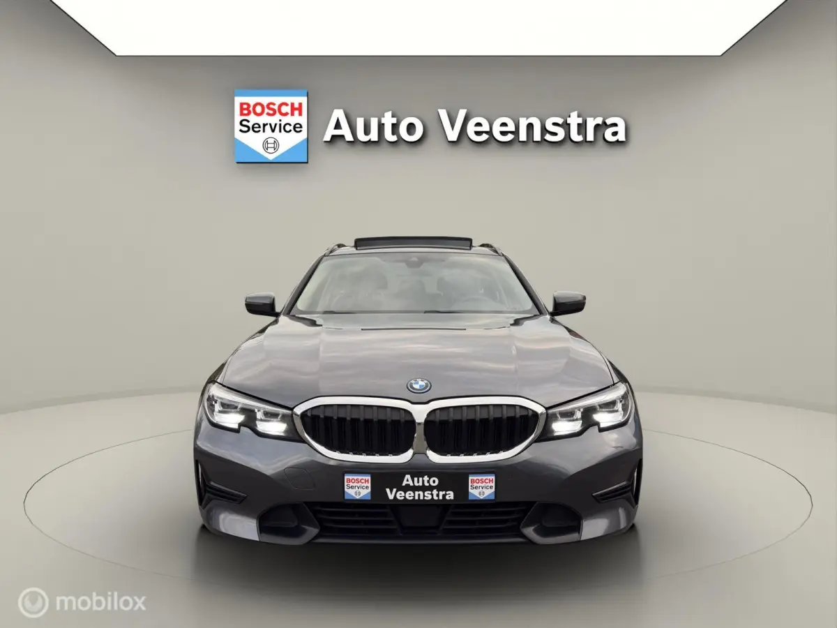 320e High Executive|PANO|TREKH|PHEV|ADAP