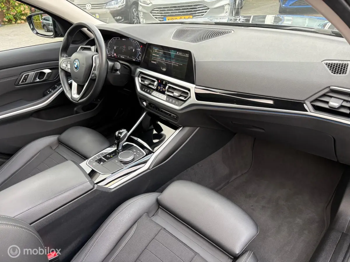 320e High Executive|PANO|TREKH|PHEV|ADAP