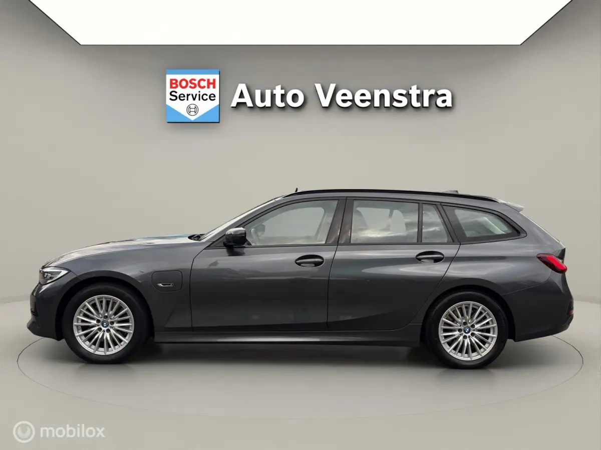 320e High Executive|PANO|TREKH|PHEV|ADAP