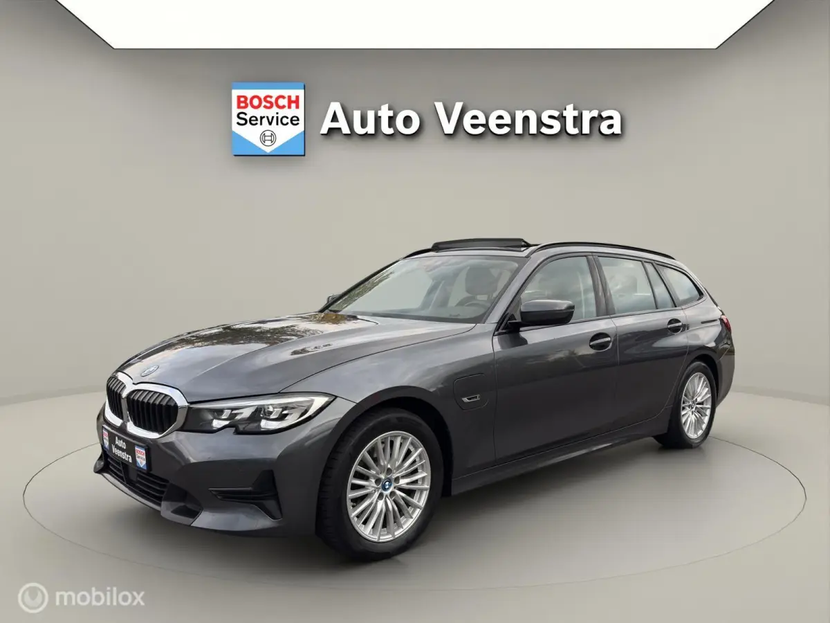 320e High Executive|PANO|TREKH|PHEV|ADAP
