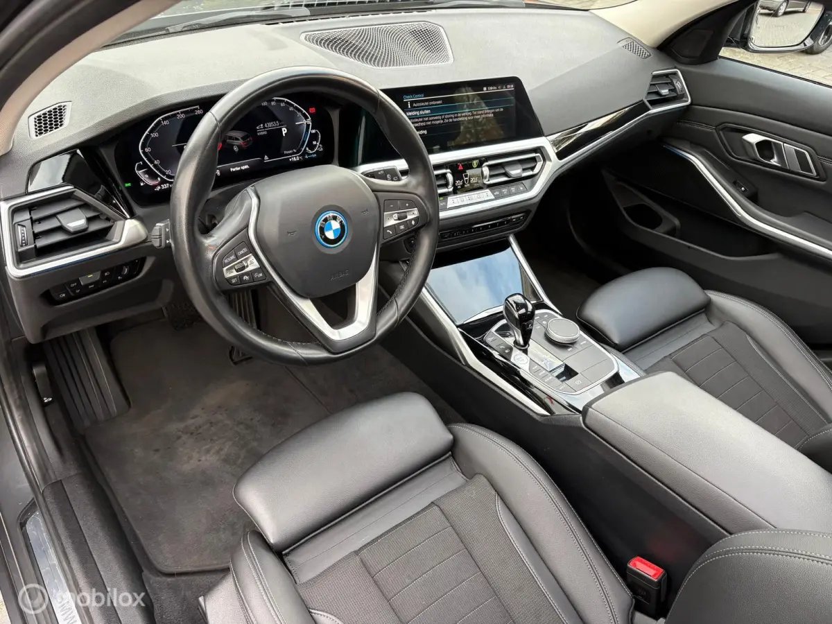 320e High Executive|PANO|TREKH|PHEV|ADAP
