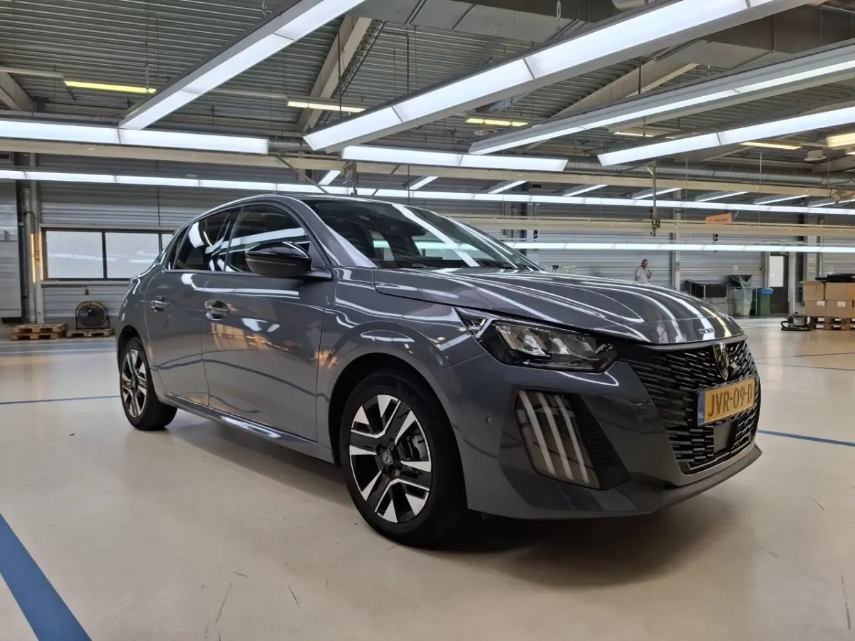 1.2 Hybrid 110 e-DCS6 Allure Tot 8 Jaar Garantie | Carplay | Camera 360* Graden | Navigatie | Adaptieve Cruise Control | Dodehoekbewaking | PDC V+A | Origineel NL!