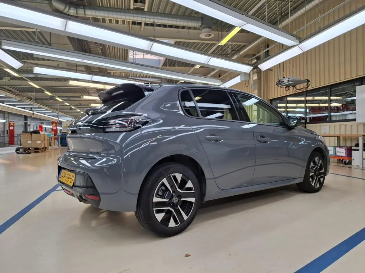 1.2 Hybrid 110 e-DCS6 Allure Tot 8 Jaar Garantie | Carplay | Camera 360* Graden | Navigatie | Adaptieve Cruise Control | Dodehoekbewaking | PDC V+A | Origineel NL!