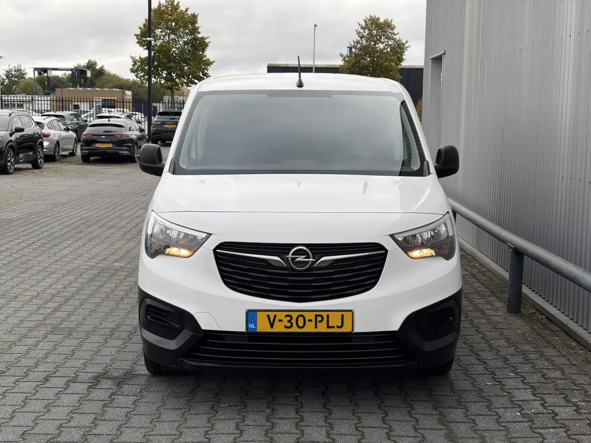 1.5D L2H1 Selection*A/C*CRUISE*TEL*PARKEERSENSOR*
