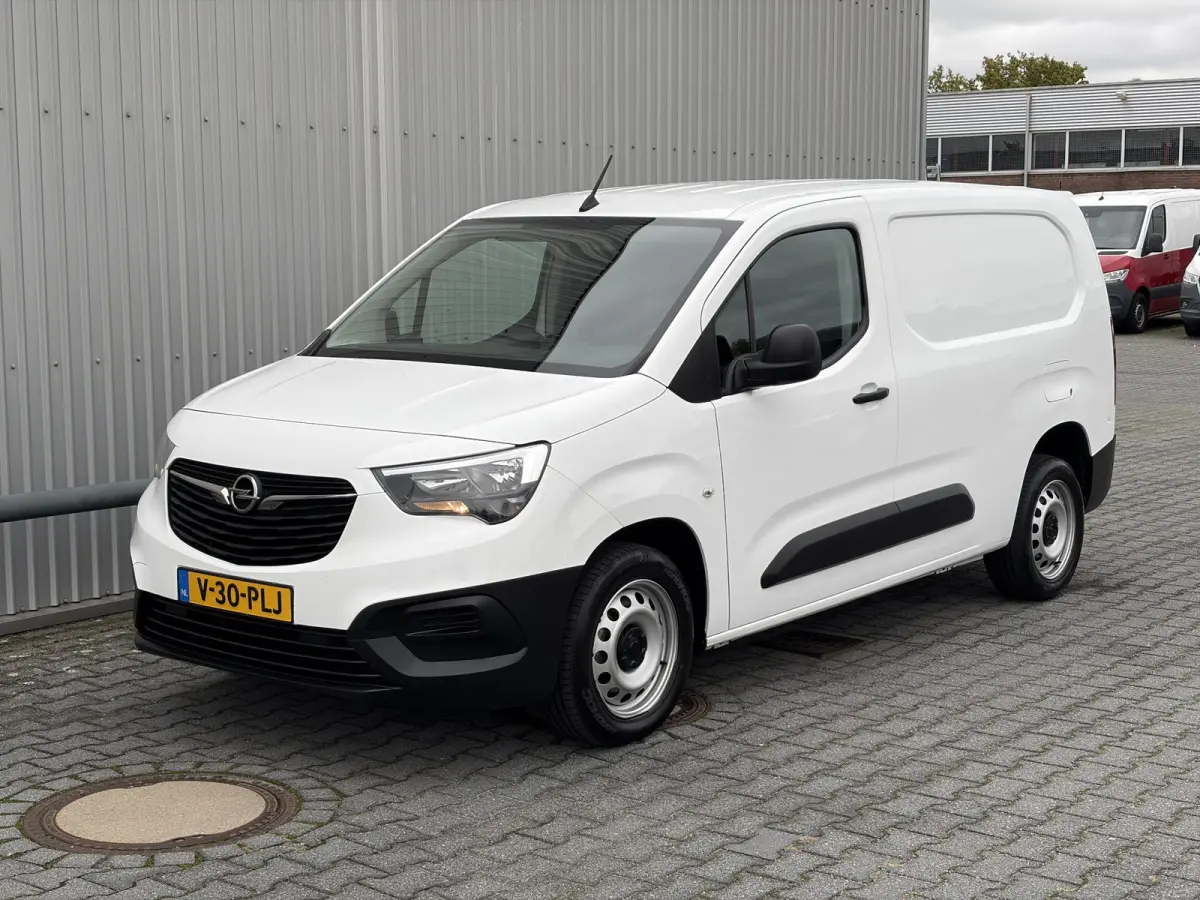 1.5D L2H1 Selection*A/C*CRUISE*TEL*PARKEERSENSOR*