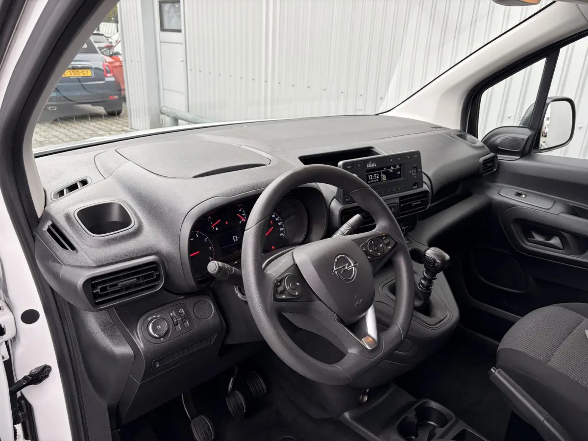 1.5D L2H1 Selection*A/C*CRUISE*TEL*PARKEERSENSOR*