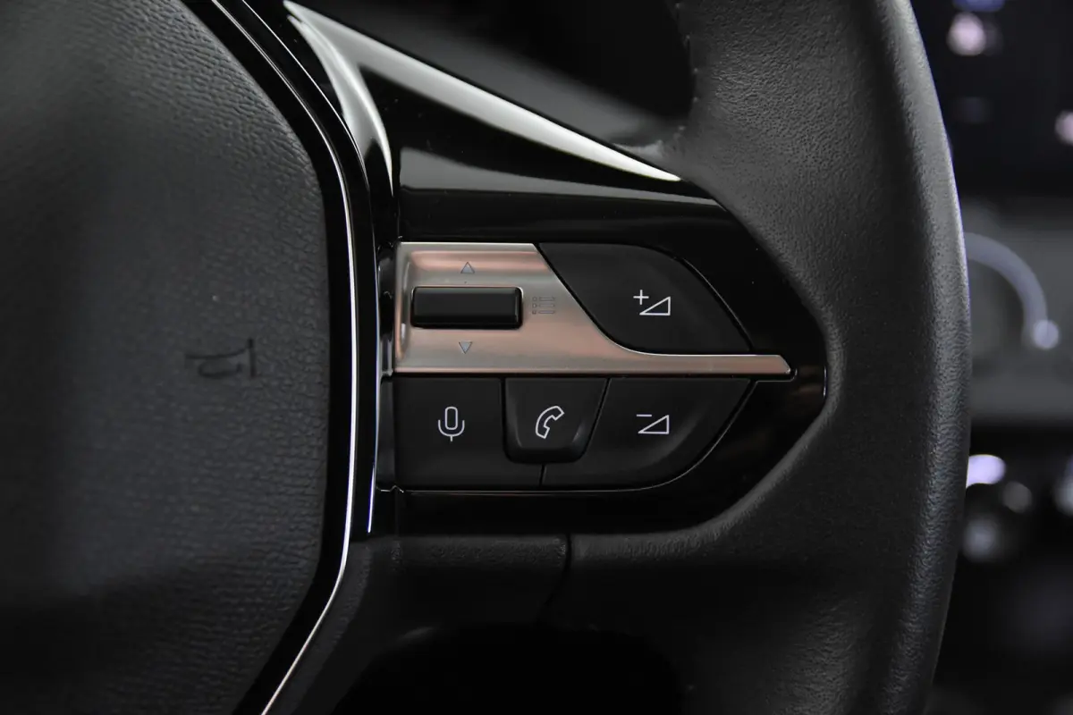 Allure 130 *1ste Eigenaar*Navigatie*Carplay*PDC*