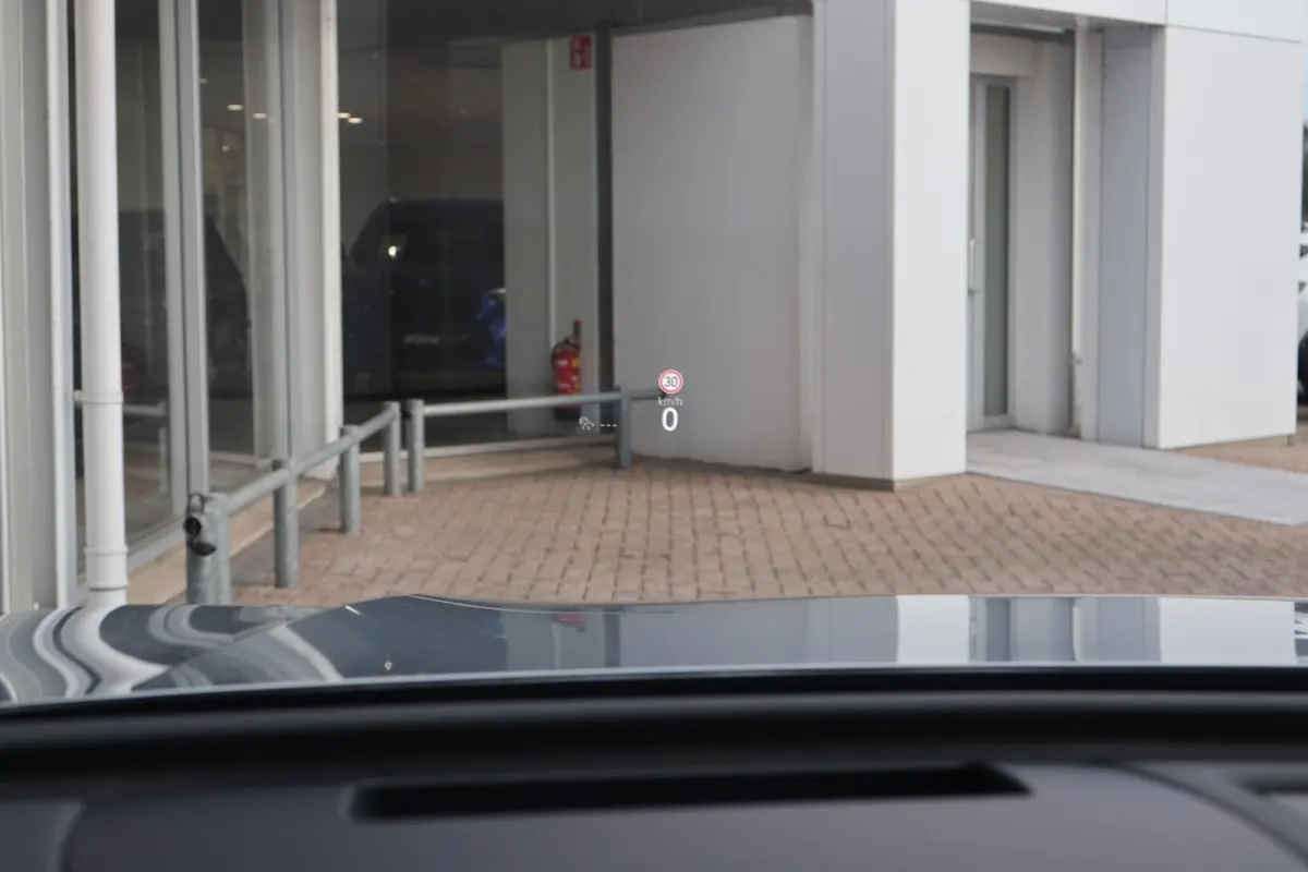 1.5 eHybrid 272pk R-Line | SoH 100% | Trekhaak | 360 Camera | Parkeersensoren