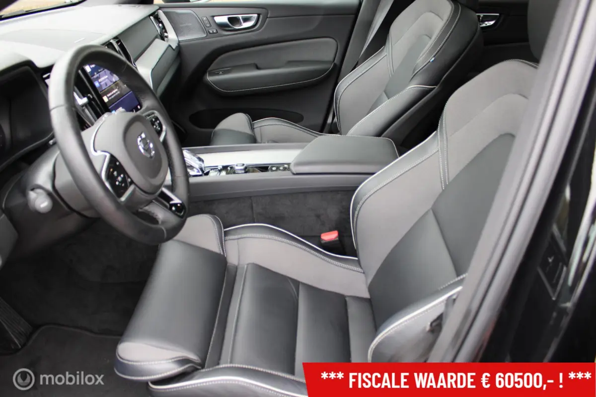 2.0 T6 Plug-in hybrid AWD Plus Black Edition, Panoramadak, 21 Inch LMV + Nieuwe banden, Stoel-stuuren achterbankverwarming, Trekhaak, Donker glas, Navi, App connect, Cruise, Clima
