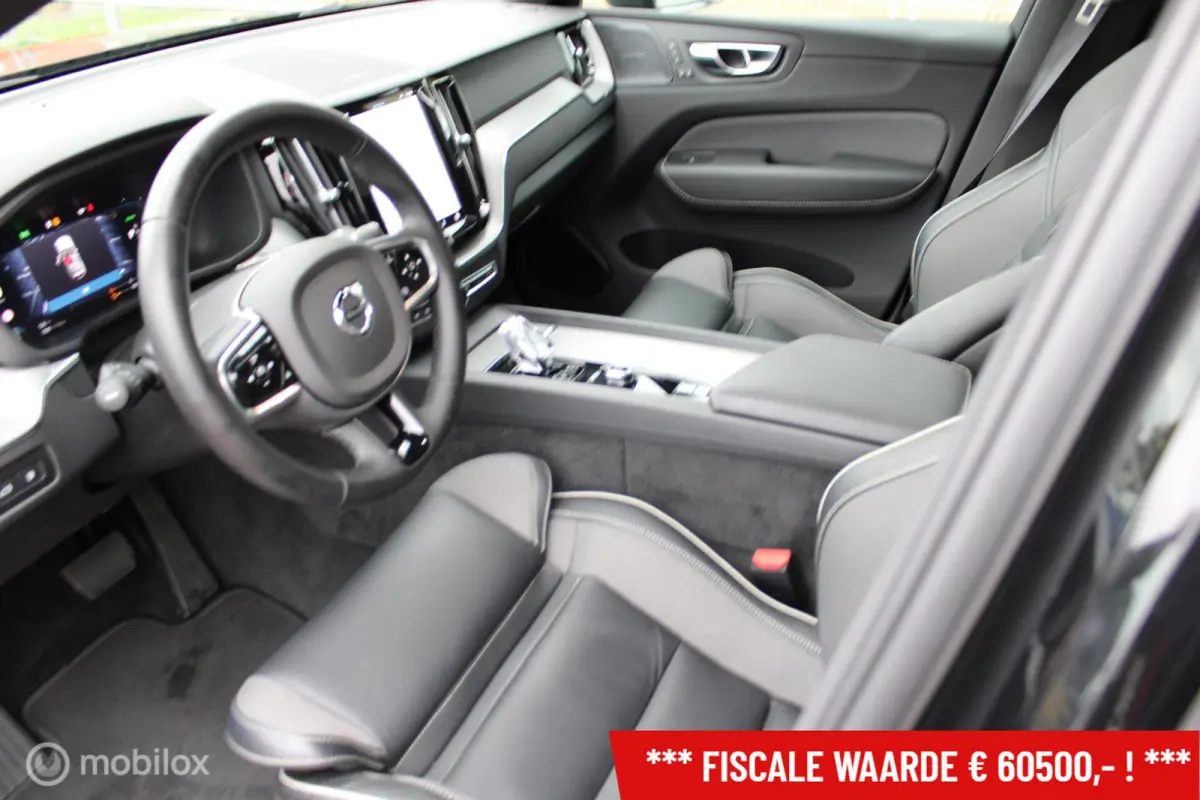 2.0 T6 Plug-in hybrid AWD Plus Black Edition, Panoramadak, 21 Inch LMV + Nieuwe banden, Stoel-stuuren achterbankverwarming, Trekhaak, Donker glas, Navi, App connect, Cruise, Clima