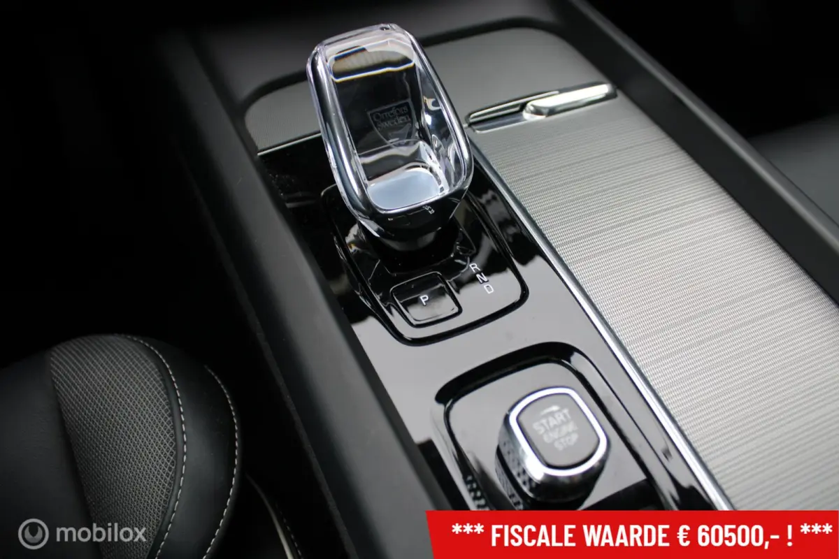 2.0 T6 Plug-in hybrid AWD Plus Black Edition, Panoramadak, 21 Inch LMV + Nieuwe banden, Stoel-stuuren achterbankverwarming, Trekhaak, Donker glas, Navi, App connect, Cruise, Clima