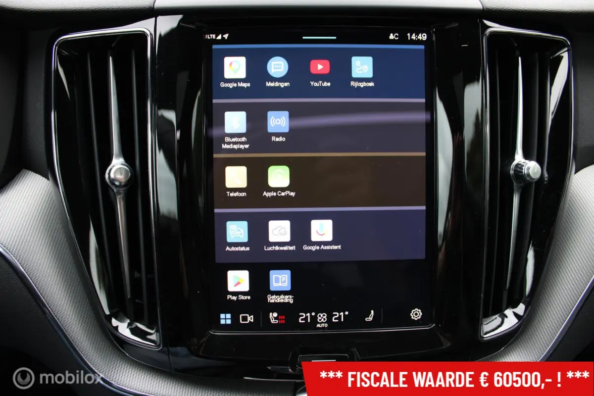 2.0 T6 Plug-in hybrid AWD Plus Black Edition, Panoramadak, 21 Inch LMV + Nieuwe banden, Stoel-stuuren achterbankverwarming, Trekhaak, Donker glas, Navi, App connect, Cruise, Clima