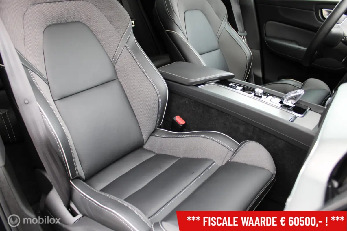 2.0 T6 Plug-in hybrid AWD Plus Black Edition, Panoramadak, 21 Inch LMV + Nieuwe banden, Stoel-stuuren achterbankverwarming, Trekhaak, Donker glas, Navi, App connect, Cruise, Clima