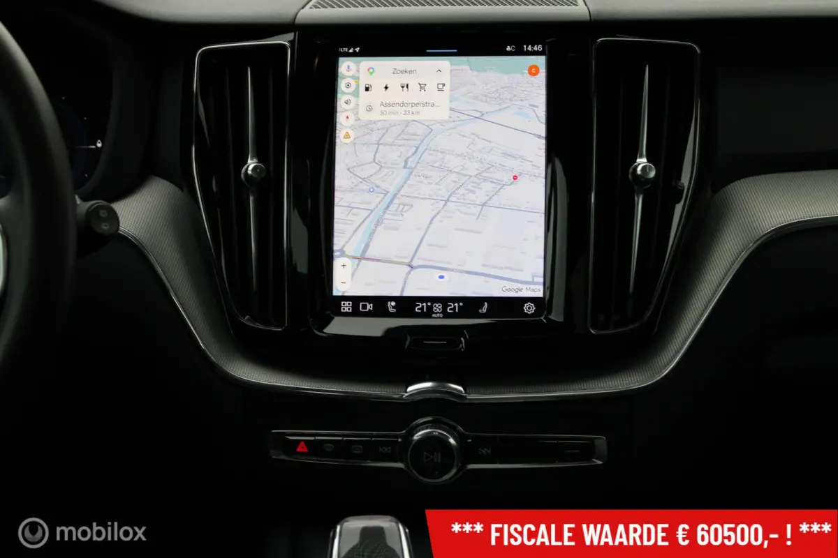 2.0 T6 Plug-in hybrid AWD Plus Black Edition, Panoramadak, 21 Inch LMV + Nieuwe banden, Stoel-stuuren achterbankverwarming, Trekhaak, Donker glas, Navi, App connect, Cruise, Clima