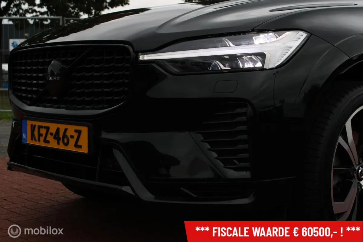 2.0 T6 Plug-in hybrid AWD Plus Black Edition, Panoramadak, 21 Inch LMV + Nieuwe banden, Stoel-stuuren achterbankverwarming, Trekhaak, Donker glas, Navi, App connect, Cruise, Clima