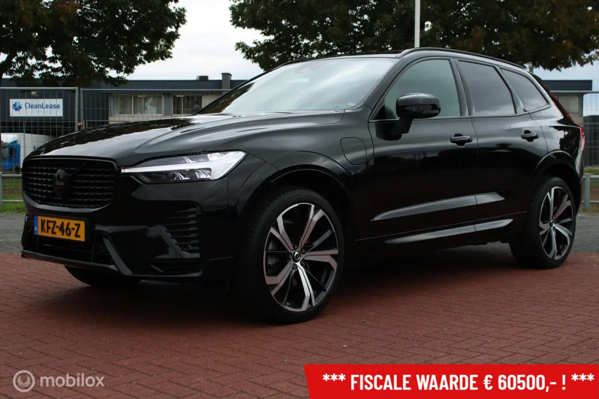 2.0 T6 Plug-in hybrid AWD Plus Black Edition, Panoramadak, 21 Inch LMV + Nieuwe banden, Stoel-stuuren achterbankverwarming, Trekhaak, Donker glas, Navi, App connect, Cruise, Clima