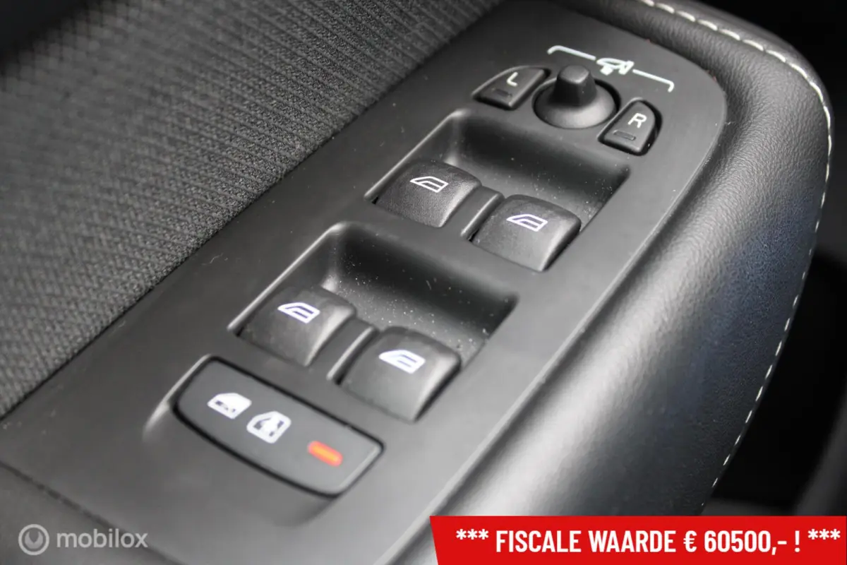 2.0 T6 Plug-in hybrid AWD Plus Black Edition, Panoramadak, 21 Inch LMV + Nieuwe banden, Stoel-stuuren achterbankverwarming, Trekhaak, Donker glas, Navi, App connect, Cruise, Clima
