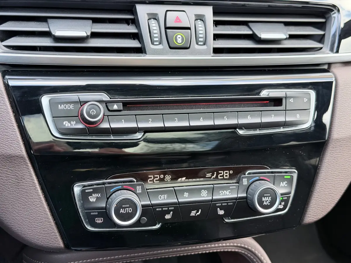SDrive20i High Executive Pano/H&K/HuD/Leer
