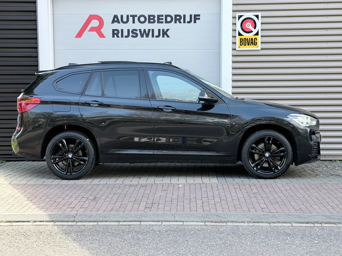SDrive20i High Executive Pano/H&K/HuD/Leer