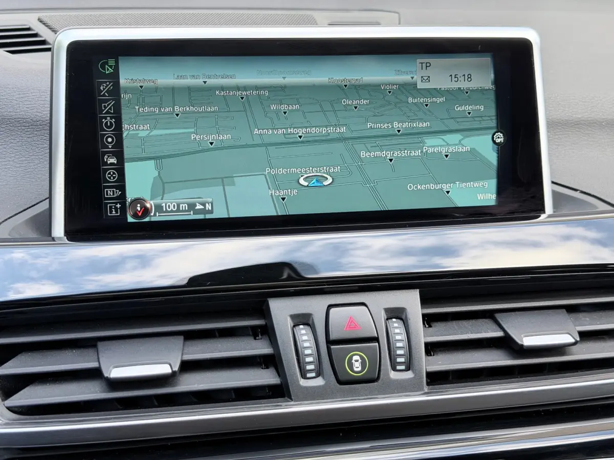SDrive20i High Executive Pano/H&K/HuD/Leer