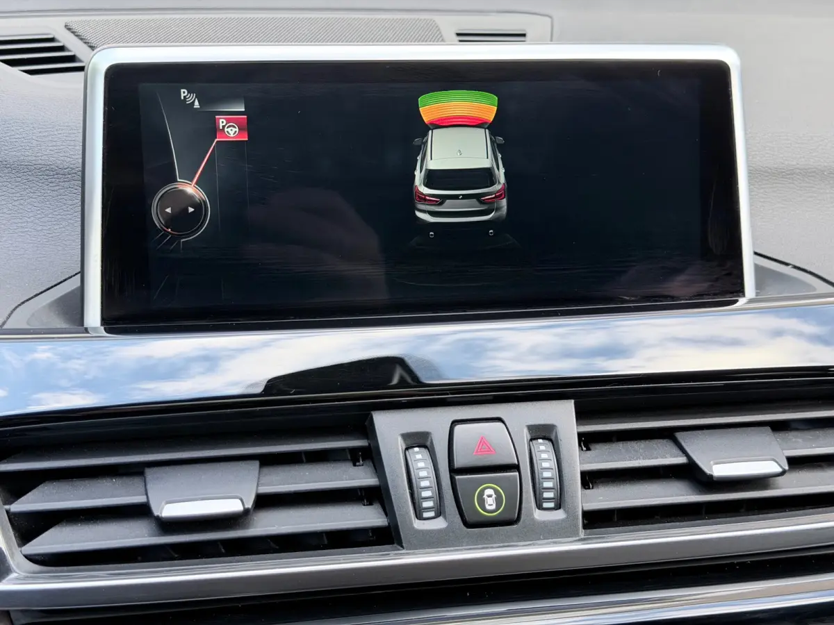SDrive20i High Executive Pano/H&K/HuD/Leer
