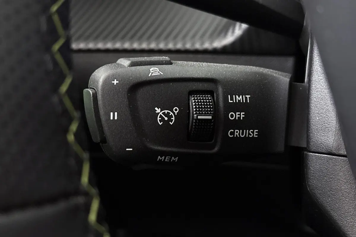 EV GT Pack 50 kWh Stoelverwarming Keyless Camera SOH 100%