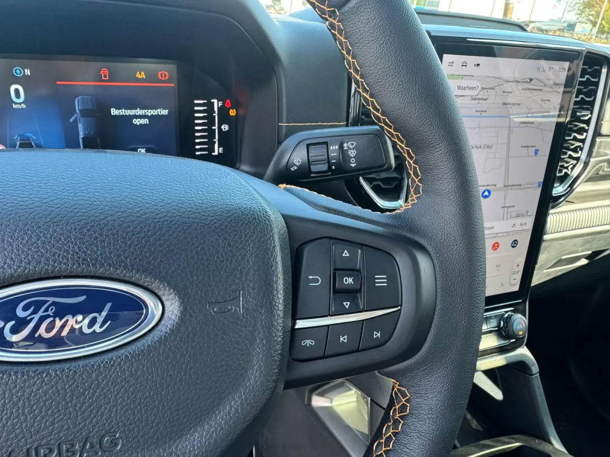 Plug in hybrid Wildtrak Double Cab 2.3 PHEV | DEMOvoertuig vraag naar beschikbaarheid | Trekhaak | Cargo Area Pack | 4-wiel aandrijving | 3500kg trekgewicht |