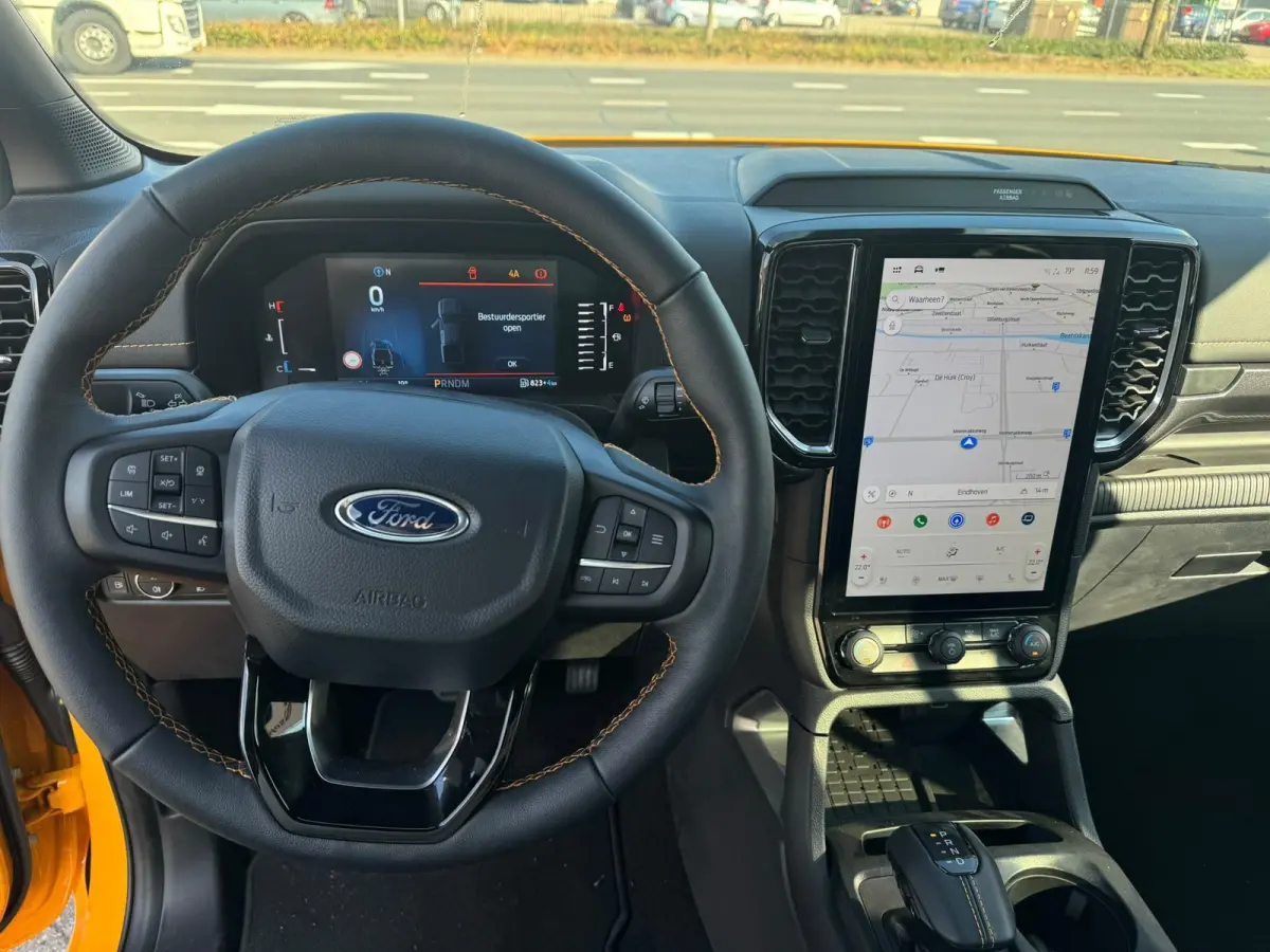 Plug in hybrid Wildtrak Double Cab 2.3 PHEV | DEMOvoertuig vraag naar beschikbaarheid | Trekhaak | Cargo Area Pack | 4-wiel aandrijving | 3500kg trekgewicht |