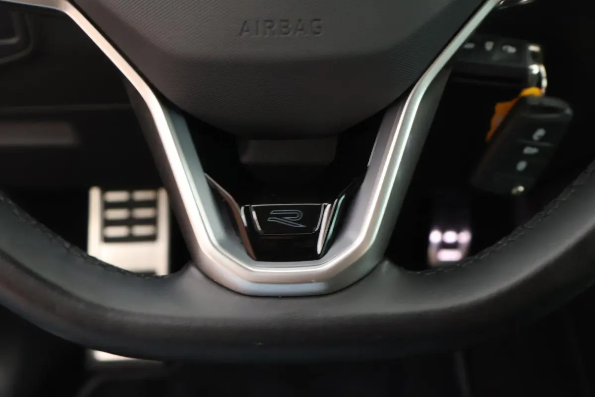 1.4 TSI 245pk eHybrid R-Line Business+ 360Camera Stoelverwarming Virtual Cockpit LED Navigatie