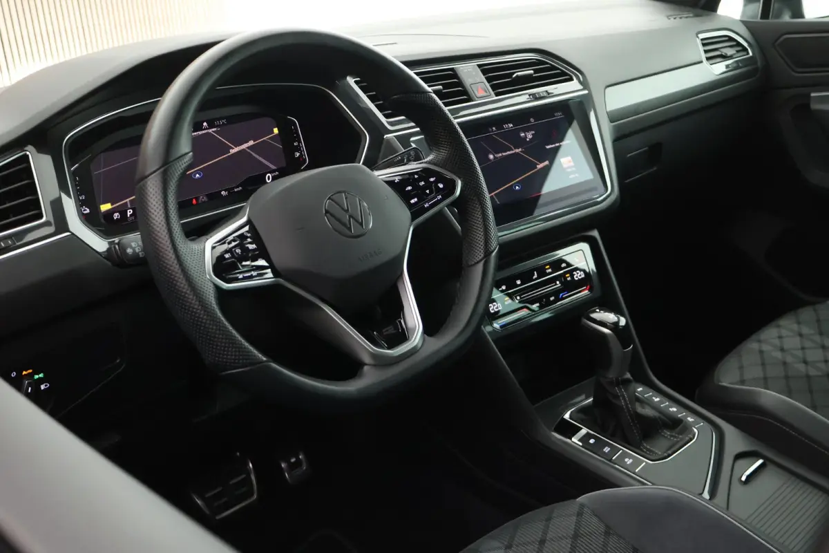 1.4 TSI 245pk eHybrid R-Line Business+ 360Camera Stoelverwarming Virtual Cockpit LED Navigatie