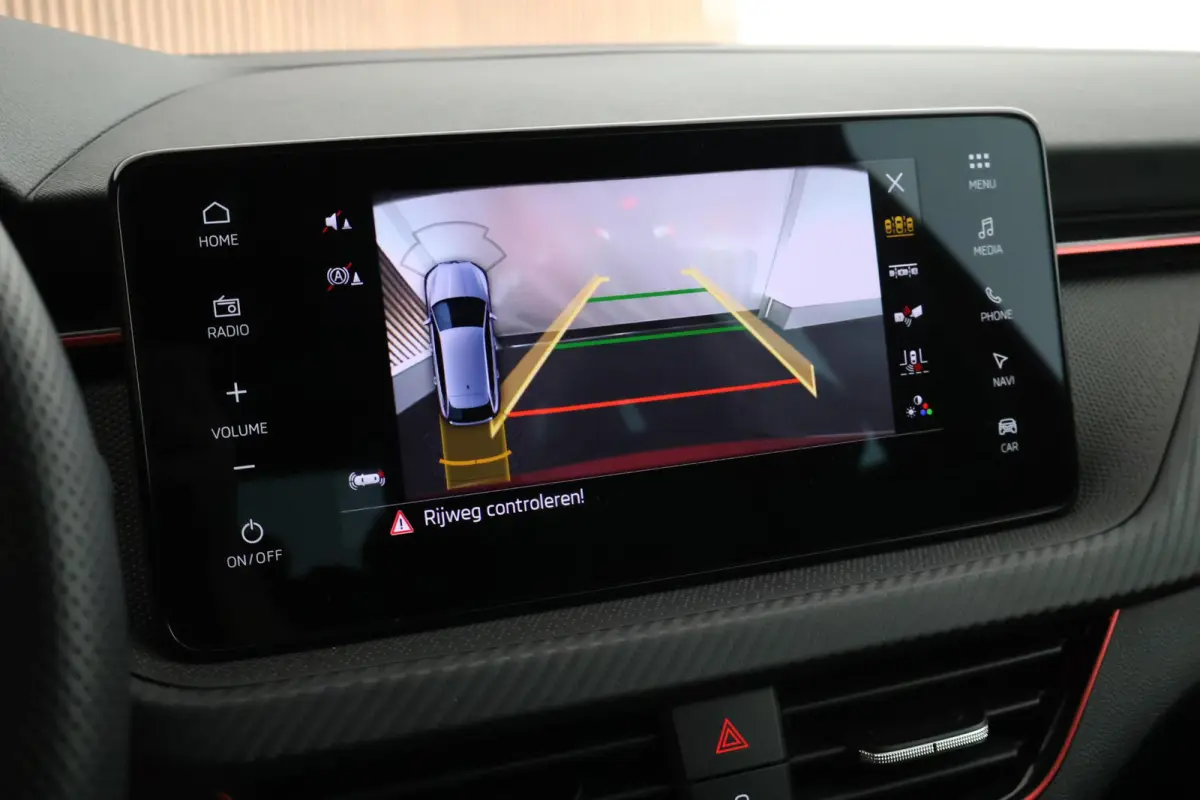 1.0 TSI 116pk Monte Carlo Panoramadak Navigatie Camera Adaptive Cruise Virtual Cockpit