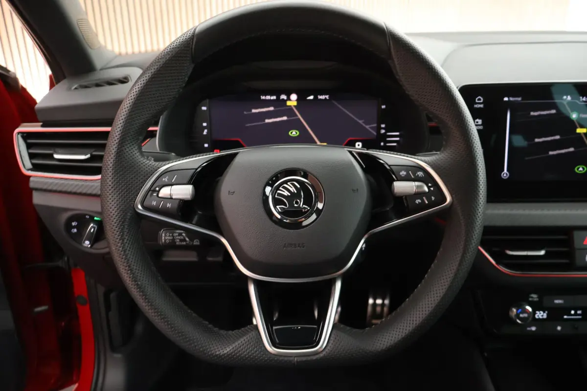 1.0 TSI 116pk Monte Carlo Panoramadak Navigatie Camera Adaptive Cruise Virtual Cockpit