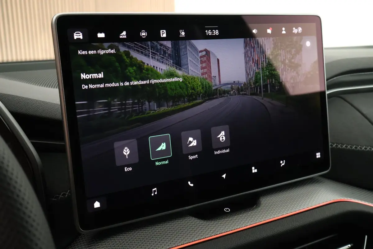 1.5 TSI 204pk PHEV Sportline Business Trekhaak Camera Keyless Memory Virtual Cockpit Navigatie