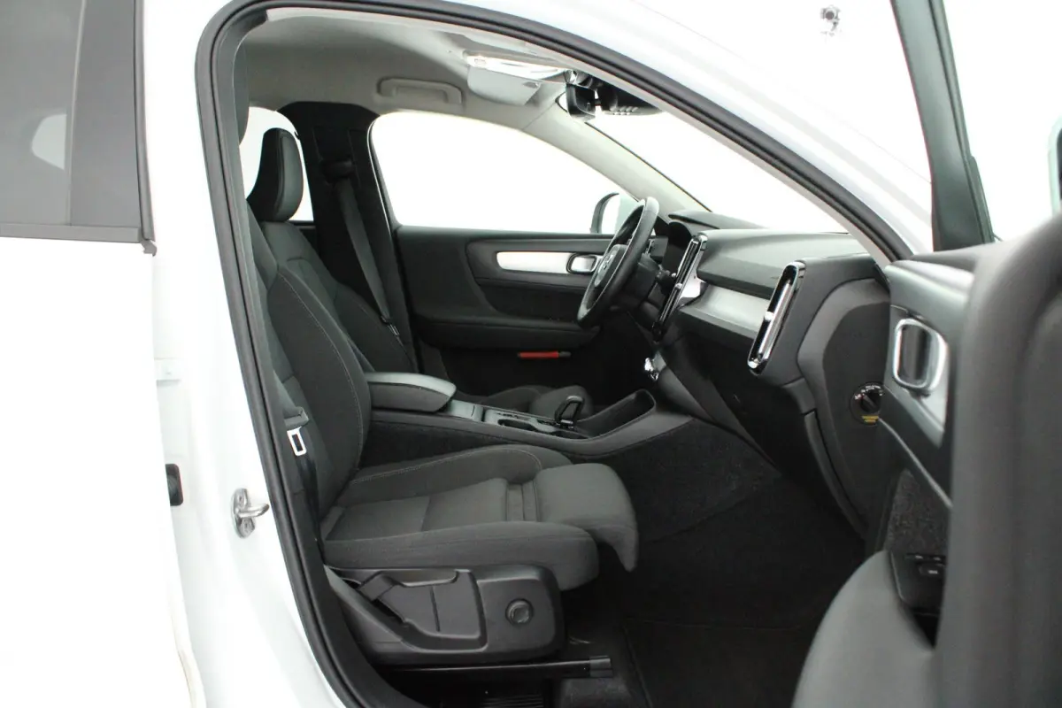 1.5 129pk Automaat T2 Core Camera Keyless Sportstoelen Stoelverwarming Navigatie