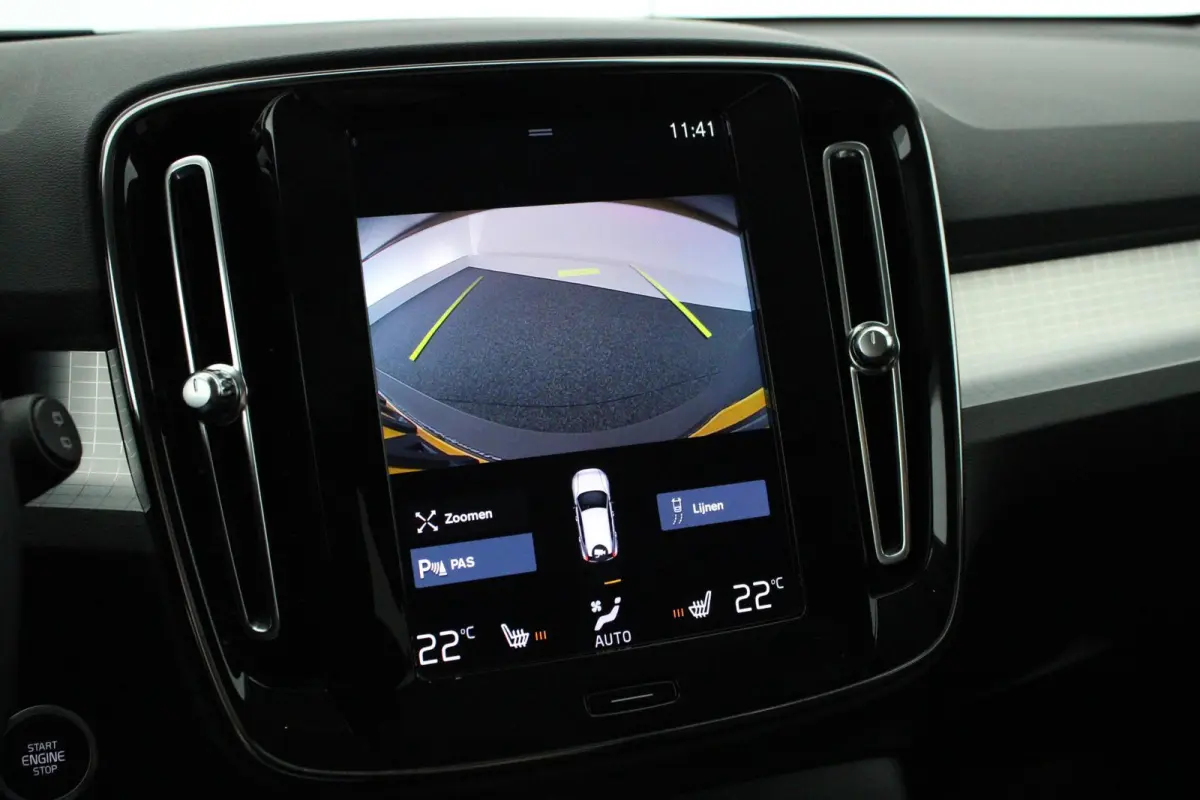 1.5 129pk Automaat T2 Core Camera Keyless Sportstoelen Stoelverwarming Navigatie