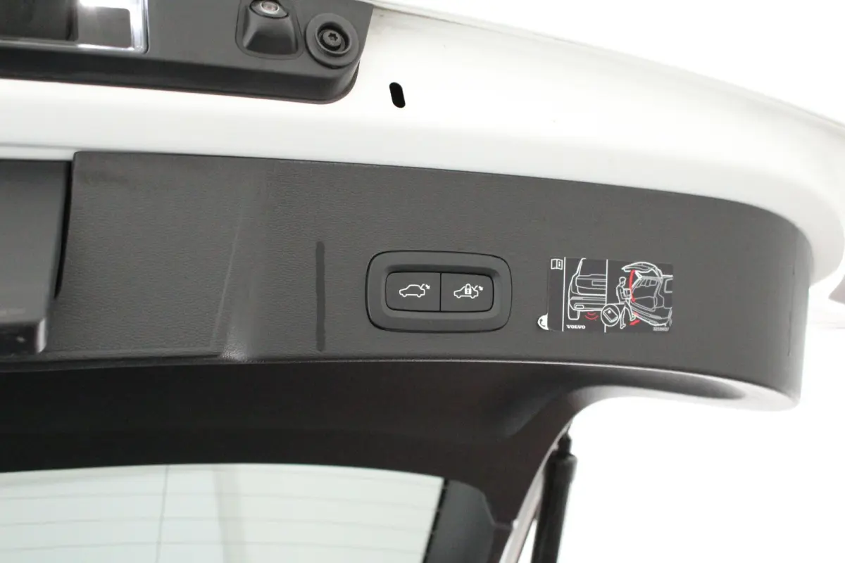 1.5 129pk Automaat T2 Core Camera Keyless Sportstoelen Stoelverwarming Navigatie
