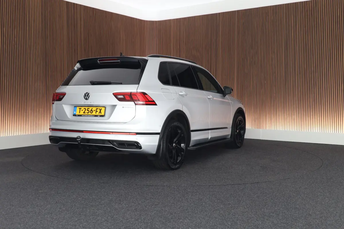 1.4 TSI 245pk eHybrid R-Line Business Trekhaak Stoelverwarming Virtual Cockpit Navigatie