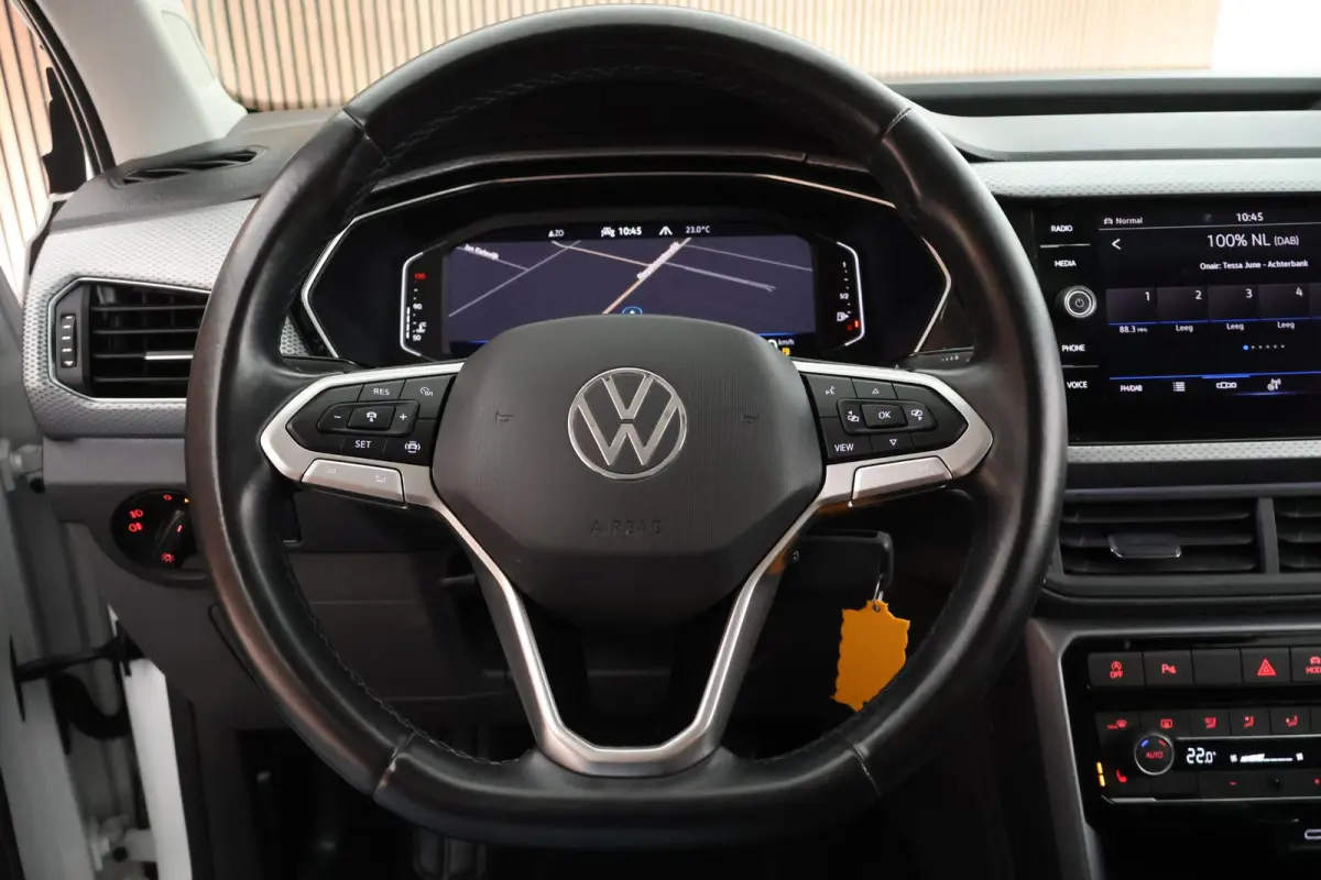 1.0 TSI 110pk DSG R-Line United Stoelverwarming LED Virtual Cockpit Navigatie