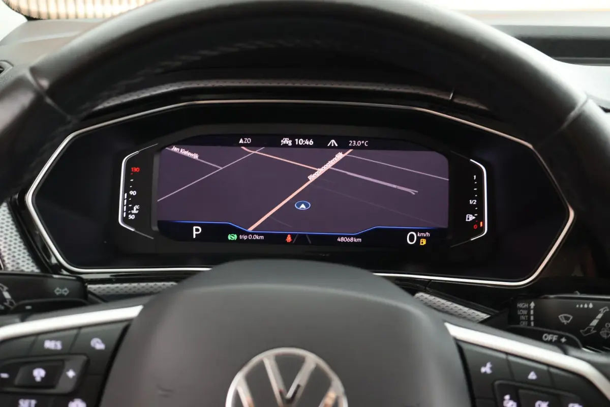 1.0 TSI 110pk DSG R-Line United Stoelverwarming LED Virtual Cockpit Navigatie
