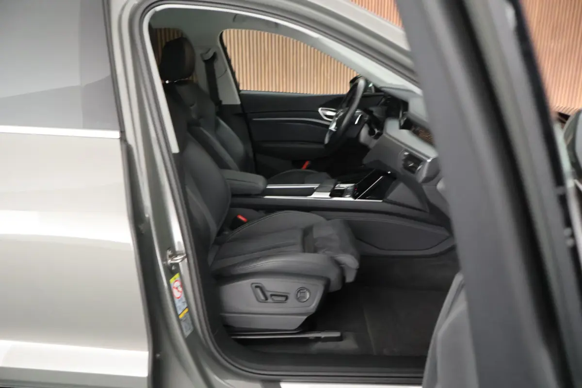 50 340pk quattro Advanced Edition 95 kWh SOH 91% Trekhaak Camera Sportstoelen Stoelverwarming