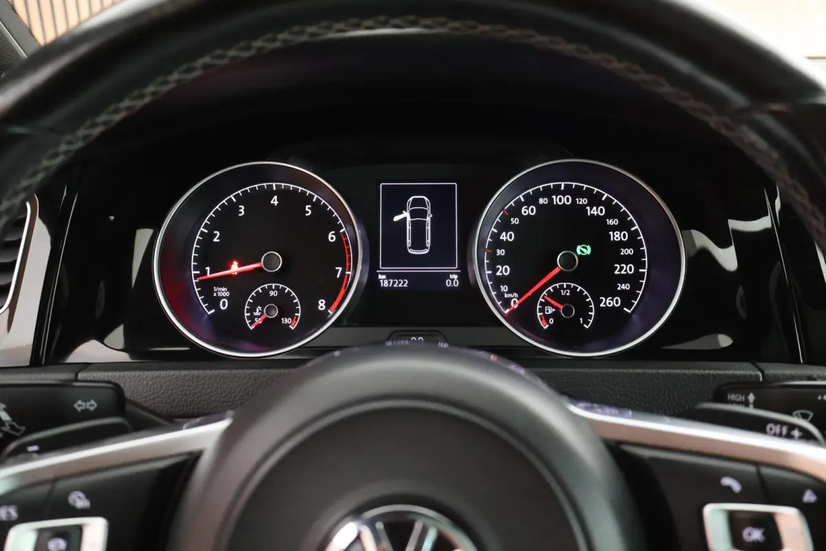 1.4 TSI 150pk DSG 2x R-Line Trekhaak Camera Dynaudio Leder Panoramadak Carplay